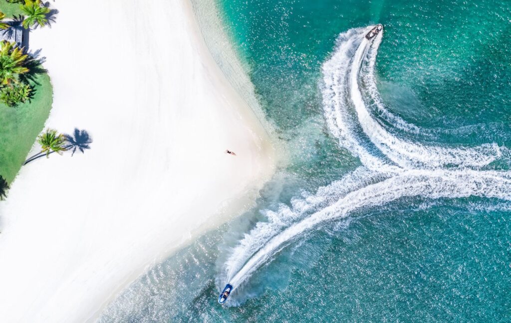 63ce9d4dac2b95d74eb3685e__pd25224w2560h2560rframe_5d0-p-2000