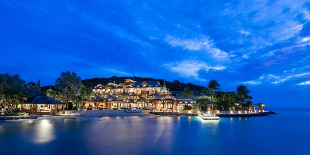 63cea965c588961e178aa370_the-beach-house_pd24765w2560h1280rcrop_451-p-2000