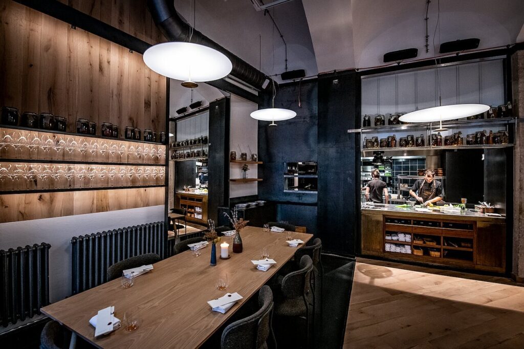 hotel-rum-budapest-1