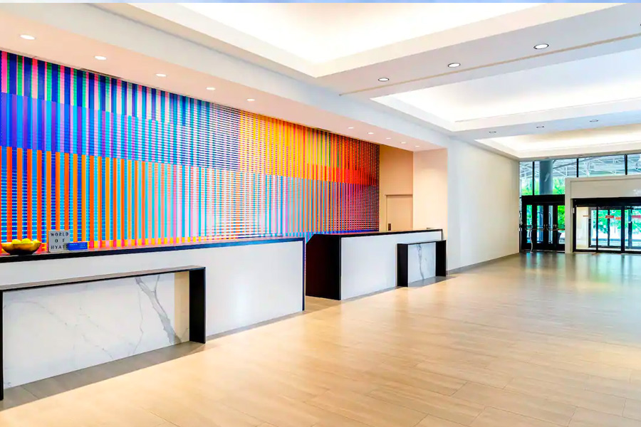 hyatt-regency-lobby